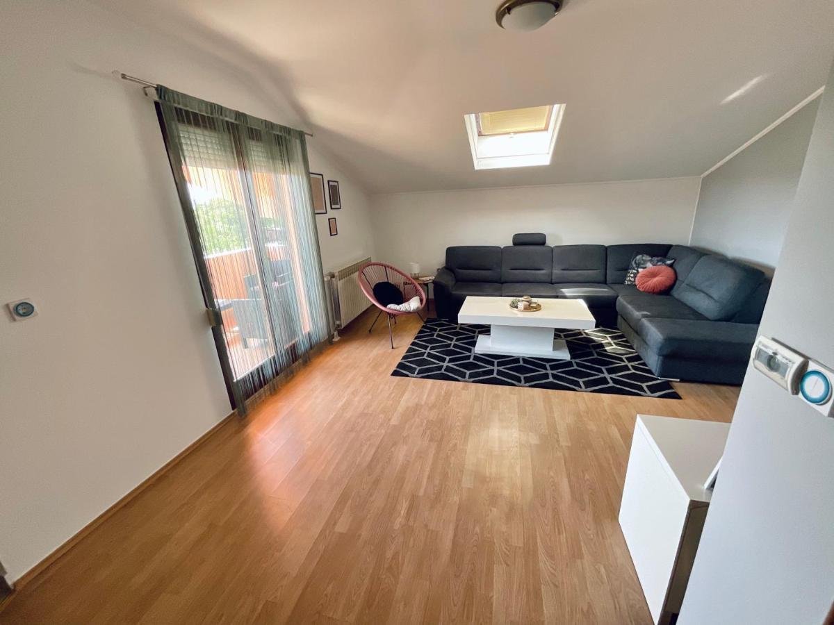Apartment Camellia Любушки Экстерьер фото