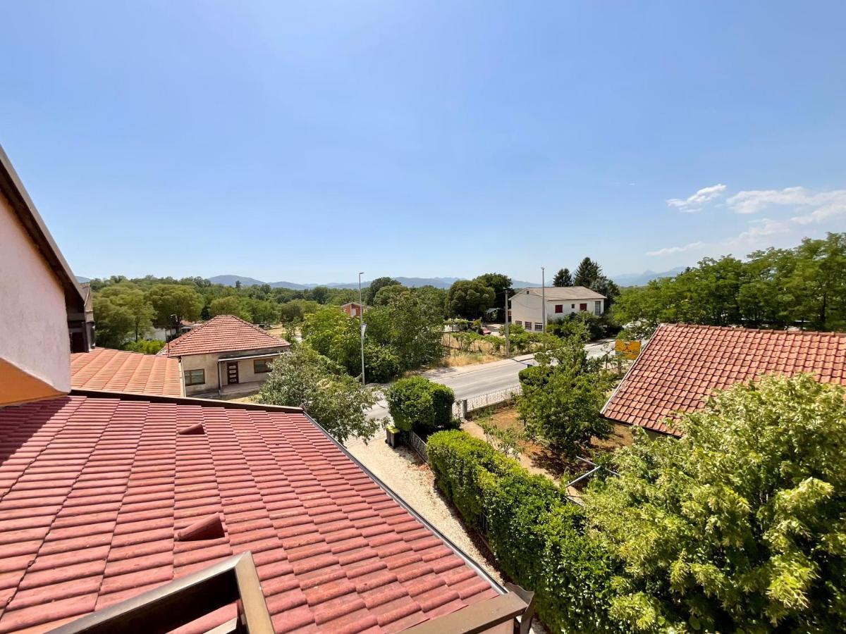 Apartment Camellia Любушки Экстерьер фото